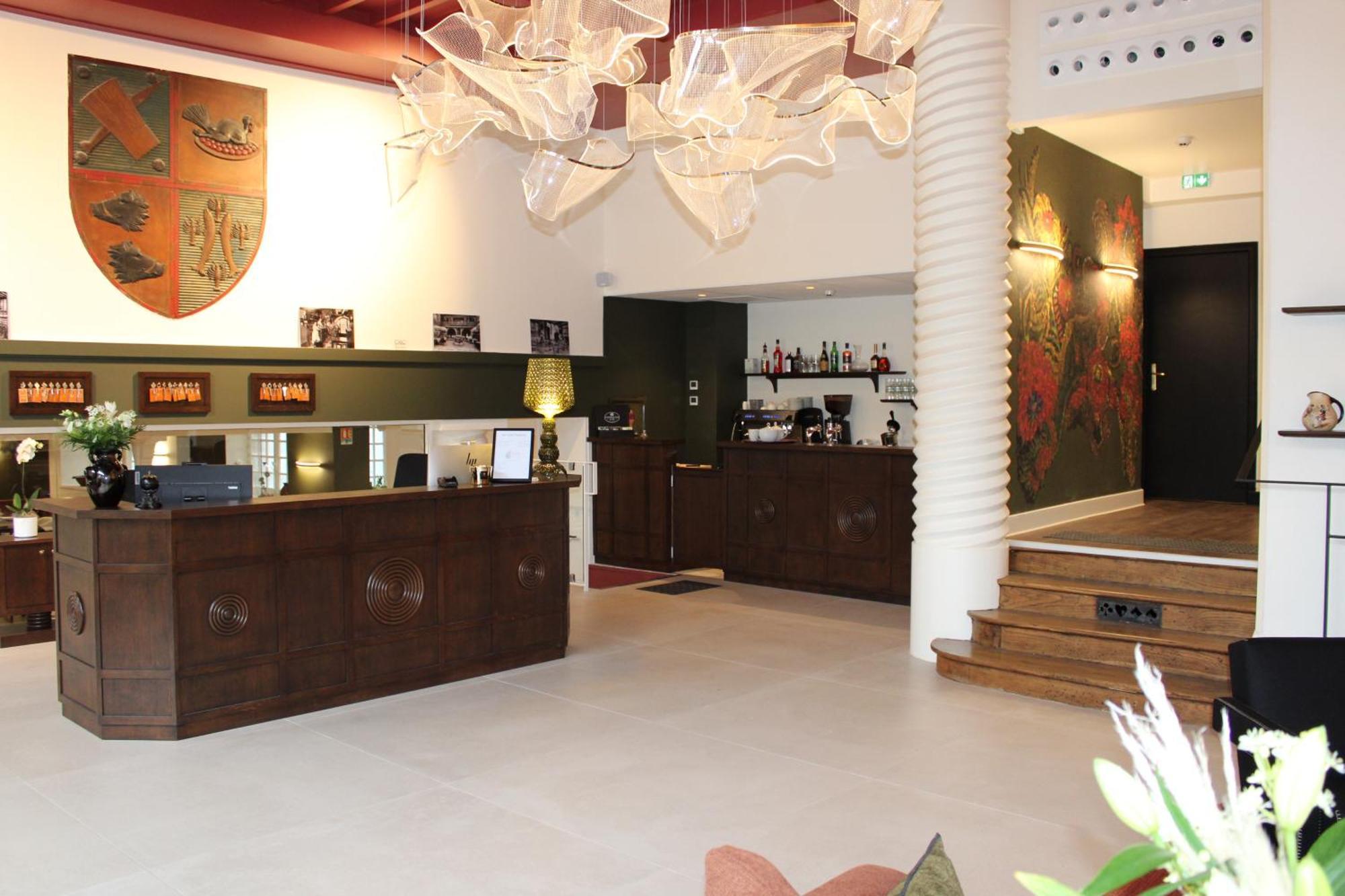 Hotel La Truffe Noire Brive-la-Gaillarde Bagian luar foto