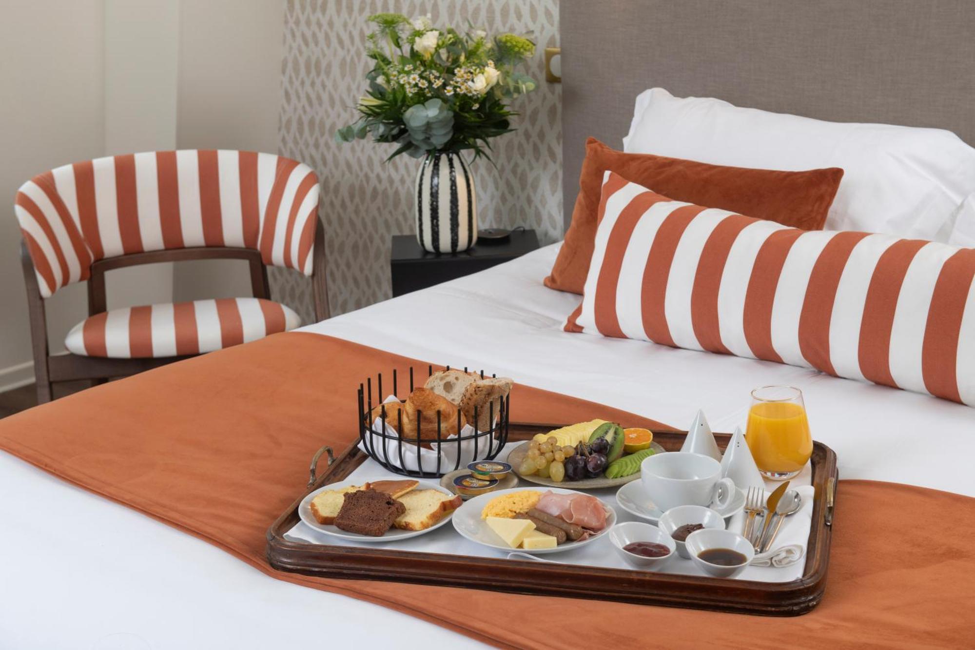 Hotel La Truffe Noire Brive-la-Gaillarde Bagian luar foto
