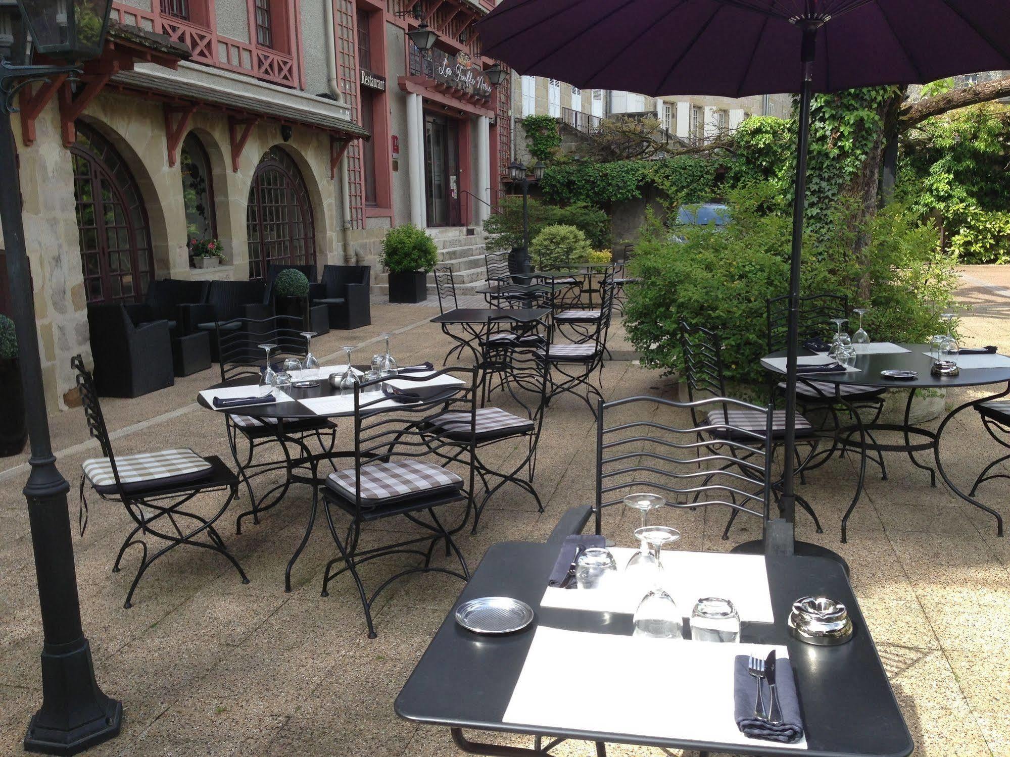 Hotel La Truffe Noire Brive-la-Gaillarde Bagian luar foto